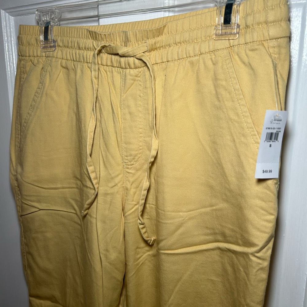 Yellow pants - Picture 3 of 5